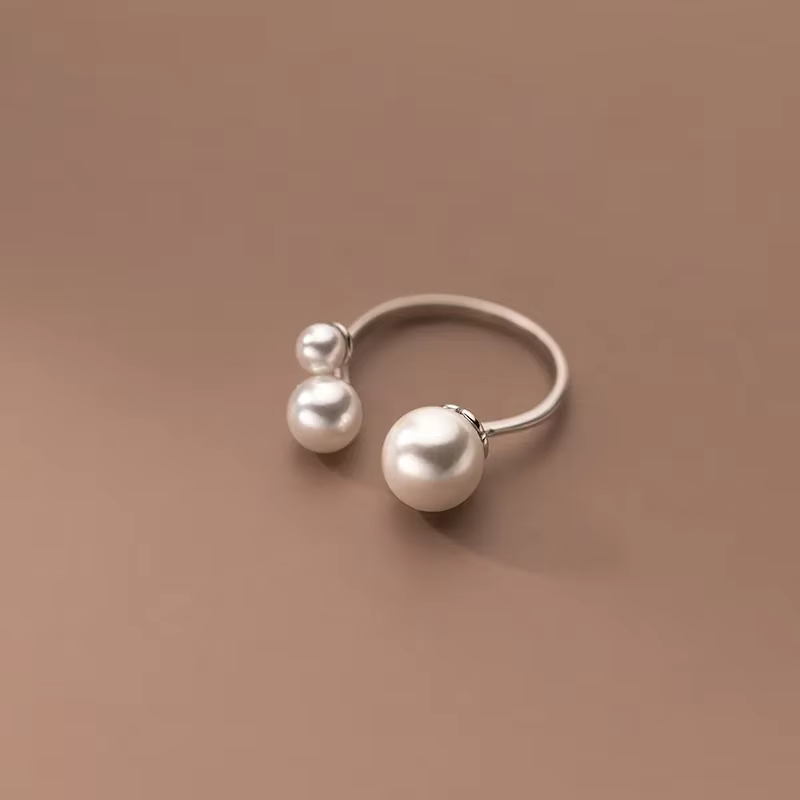 Pearl Elegance Ring