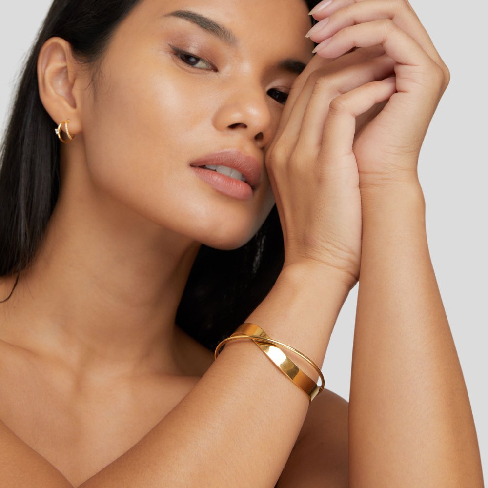 Aurelia Gold Bangle