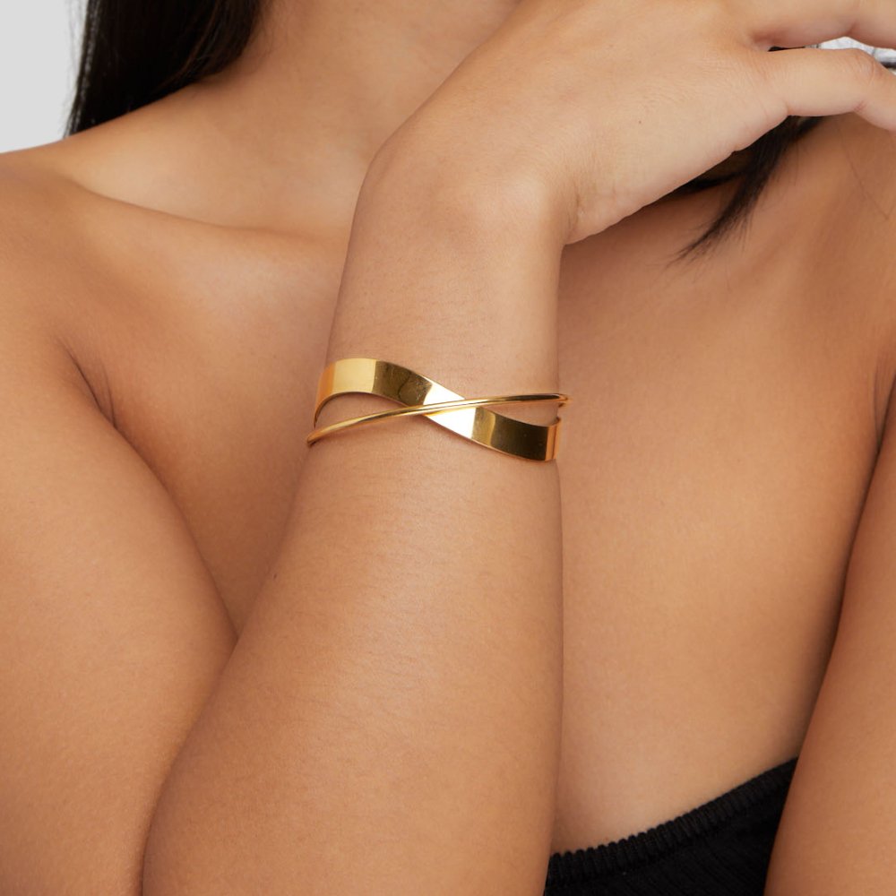 Aurelia Gold Bangle