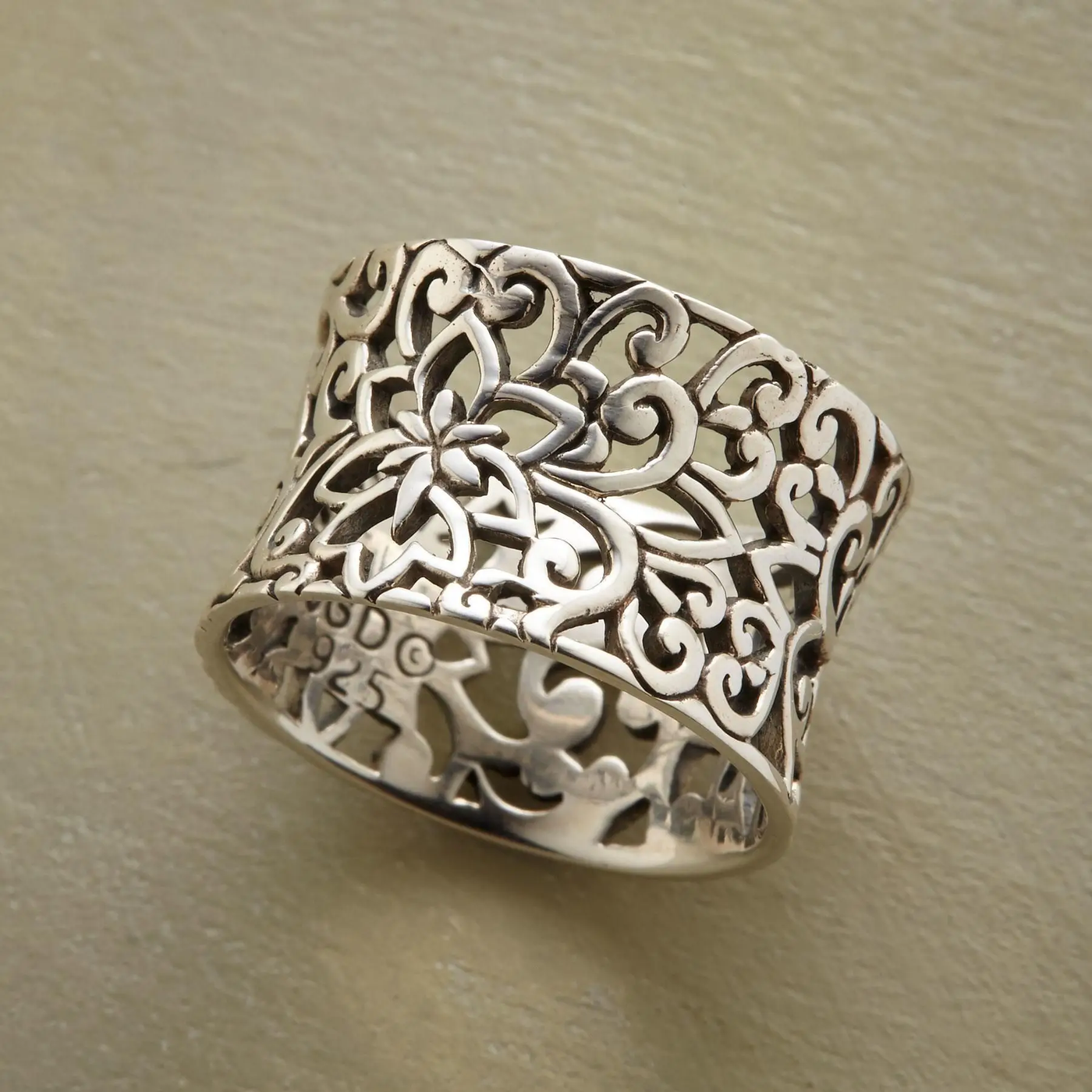 Floral Lace Filigree Ring